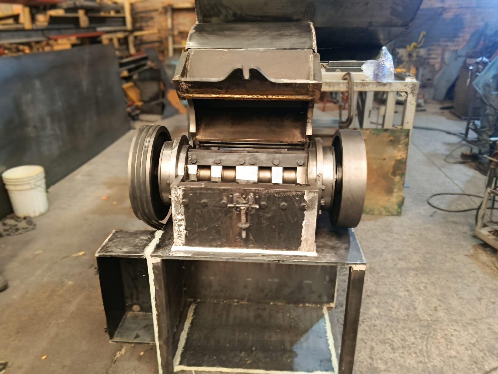 Molino triturador industrial de 15 HP para plástico